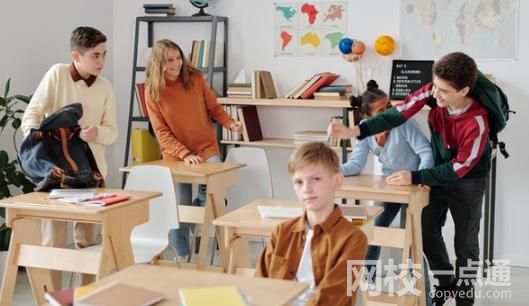 聊城大学东昌学院学费多少钱一年2022 读聊城大学东昌学院专业的学费是多少收费标准最新