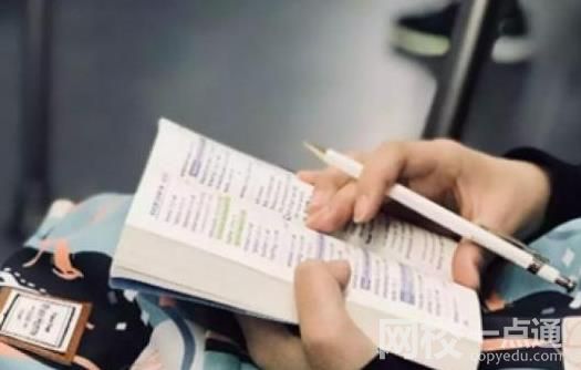 2022年郑州轻工业大学录取分数线最低分是多少分
