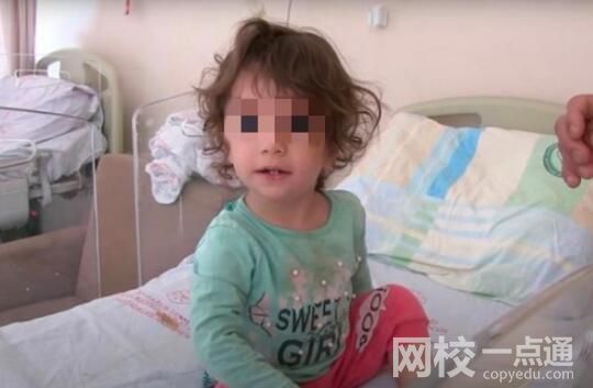 土耳其2岁女童遭蛇咬后咬死蛇 到底是什么情况？
