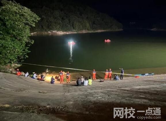 南京一女子水库玩桨板溺亡 始料未及真相简直令人痛心