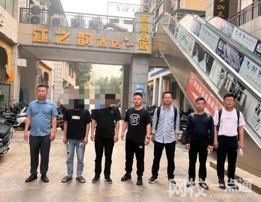 男子失联1年发英文与家人联系 为什么换了语言交流？