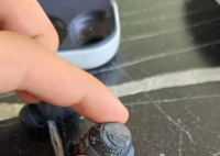 三星耳机爆炸导致用户听力永久受损 实在太恐怖了