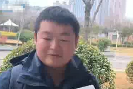 男子离职三年后替公司背320万巨债 这也太离奇了