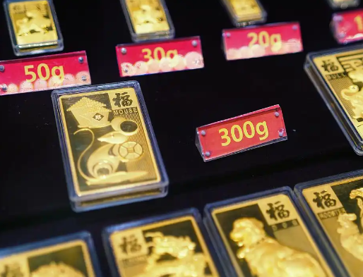 黄金价格突破886元 为什么涨这么快？