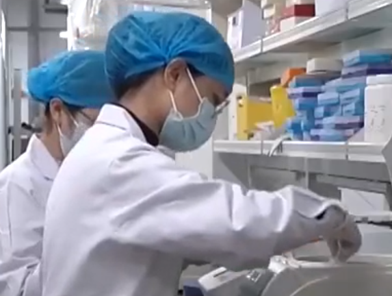 AI用几滴血就可预测上百种疾病 到底是不是真的？