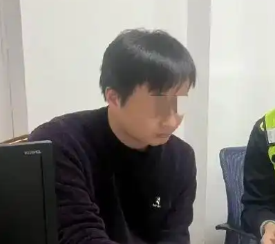 女大学生打车18公里被收581元 这也太黑心了吧