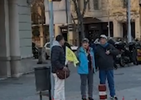 博主称欧洲旅行多位旅友东西被抢 为什么这么乱？