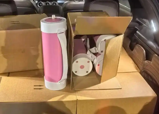 见到这种粉色“热水瓶”马上报警 为什么引争议？