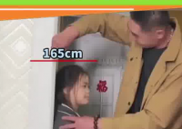 女子8岁时身高165cm现188cm 这基因太强大了