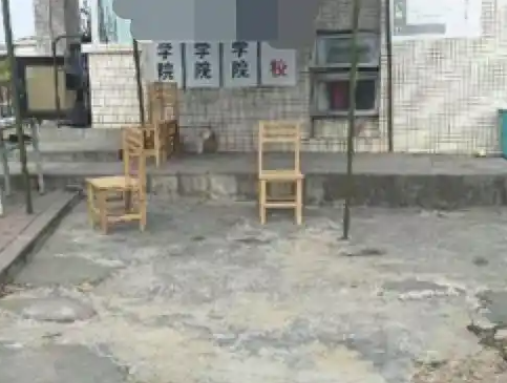 19岁女生宿舍猝死 舍友以为睡懒觉 实在太悲剧了