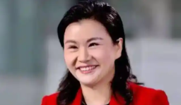 从打工妹到女首富 她要去香港IPO了 为什么这么火爆？