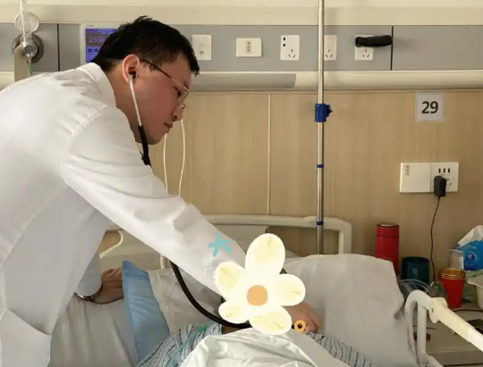 母女4人全确诊 肺癌或有家族遗传性 实在太悲剧了