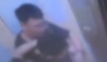 长沙一醉酒男子电梯内撕扯女孩头发 实在太恐怖了