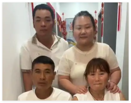 女子撮合妈妈和公公结婚 内幕曝光简直太意外了