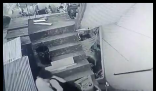 秘鲁女子吵架冲向男友力道过大坠亡 原因竟是这样太惨了