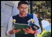 录取书送达时“拄拐少年”已离世 实在太让人痛心