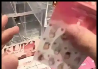 小伙练就“摇盲盒”绝技 年收入30万 内幕曝光简直太意外了