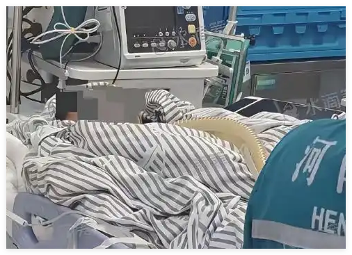 遭割喉男孩仍有一段气管未找到 究竟是怎么回事?