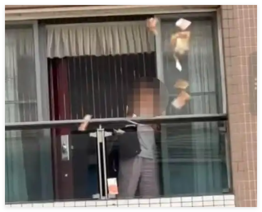 女子抛撒大量港币引争抢 当地通报 内幕曝光简直太意外了