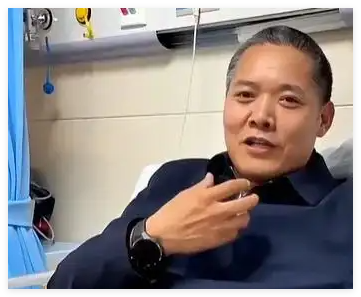 男子食用见手青后翻出27楼窗户往下爬 究竟是怎么回事？